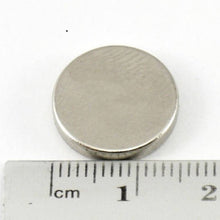 Load image into Gallery viewer, 15 x 2mm Neodymium Disc Magnets - Pack of 50/100/200 - Magneticks