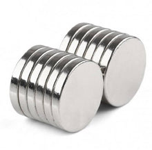 Load image into Gallery viewer, 20 x 3mm Neodymium Disc Magnets - Pack of 20/30/50 - Magneticks
