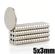 Load image into Gallery viewer, 5 x 3mm Neodymium Disc Magnets - Magneticks
